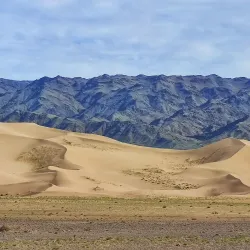 Gurvan Saikhan National Park - Mandalgovi