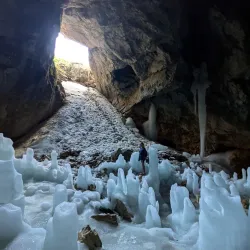Ice Cave (Ledena Pećina) - Zabljak