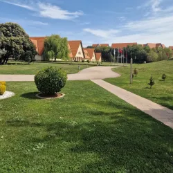 Al Akhawayn University - Ifrane (Ifran)