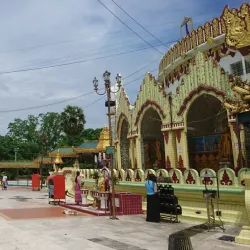 Myin Kabar Gu Pagoda - Inwa (Ava)