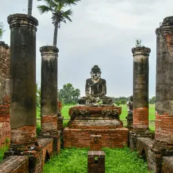Yadana Hsemee Pagoda - Inwa (Ava)