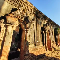 Yadana Hsemee Pagoda - Inwa (Ava)