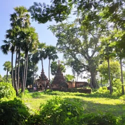 Yadana Hsemee Pagoda - Inwa (Ava)