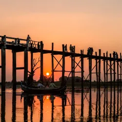 U Bein Bridge - Mandalay