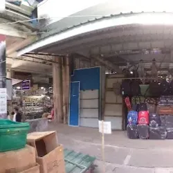 Mawlamyine Market - Mawlamyine