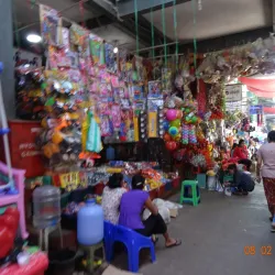 Mawlamyine Market - Mawlamyine
