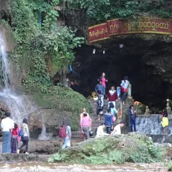 Peik Chin Myaung Cave - Maymyo