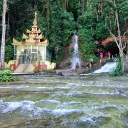 Peik Chin Myaung Cave - Maymyo