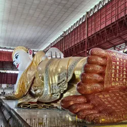 Chaukhtatgyi Buddha Temple - Yangon