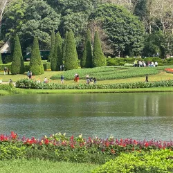 Yenangyaung Riverside Park - Yenangyaung