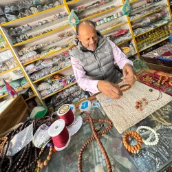 Local Handicraft Centers - Dadeldhurā