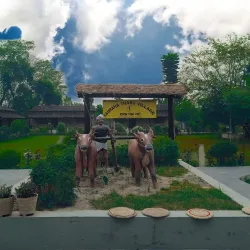 Chitwan Tharu Village - Narayangarh