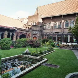 Royal Delft (De Koninklijke Porceleyne Fles) - Delft