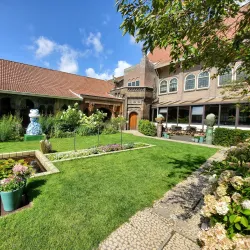 Royal Delft (De Koninklijke Porceleyne Fles) - Delft