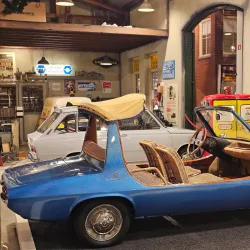 DAF Museum Shop and Café - Eindhoven