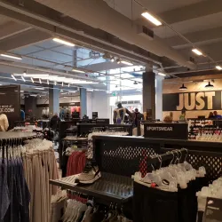 Batavia Stad Fashion Outlet - Lelystad