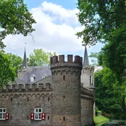 Sint-Oedenrode Castle (Kasteel Dommeldal) - Sint-Oedenrode