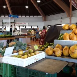 Noumea Market (Marché de Nouméa) - Noumea
