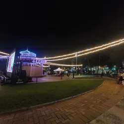 Place des Cocotiers - Noumea