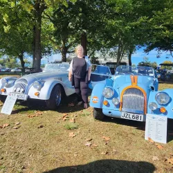 Victoria Square - Cambridge