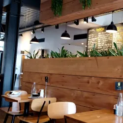 E Hayes and Sons Ltd (World Famous Motorcycle Shop) - Invercargill