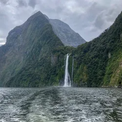 Milford Sound - Queenstown