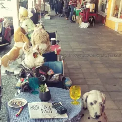 Thames Market - Thames