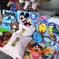 Thames Market - Thames