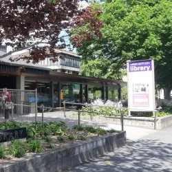Upper Hutt City Library and Museum - Upper Hutt