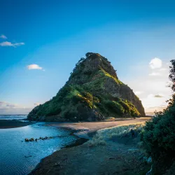 Piha Beach - Waitakere