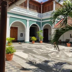 Casa de los Tres Mundos - Granada