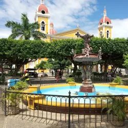 Parque Central de Granada - Granada