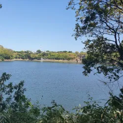 Tiscapa Lagoon Natural Reserve - Managua