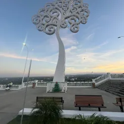 Tiscapa Lagoon Natural Reserve - Managua