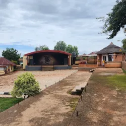 Rayfield Resort - Jos