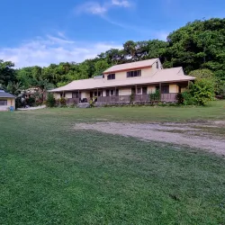 Alofi Village Walk - Alofi