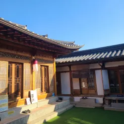 Chunghwa Local Handicrafts Center - Chunghwa