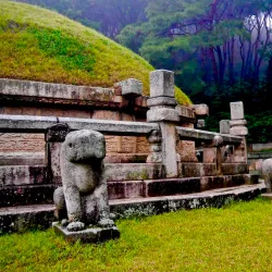 Ongjin War Memorial - Ongjin