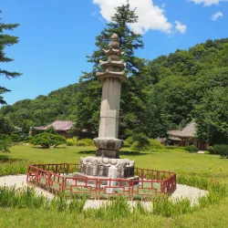 Local Temples and Shrines - Pyoksong