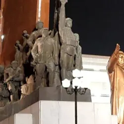 Mansudae Grand Monument - Pyongyang