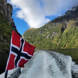 Hjørundfjord - Alesund