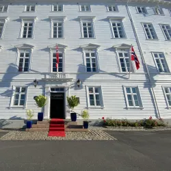 Arendal Town Hall (Arendal Rådhus) - Arendal