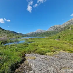 Sunnfjord Coastal Hiking Trails - Dale i Sunnfjord
