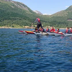 Sunnfjord Kayak Tours - Dale i Sunnfjord