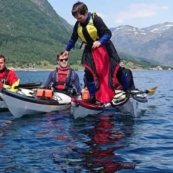 Sunnfjord Kayak Tours - Dale i Sunnfjord
