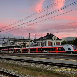 Hamar Railway Station - Hamar