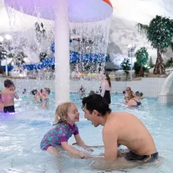 Grottebadet Water Park - Harstad