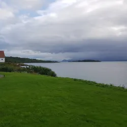 Krigsminnemuseet (War Memorial Museum) - Harstad