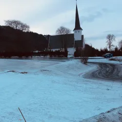 Vingnes Old Church - Lalm