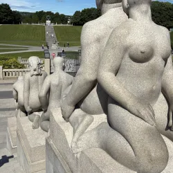 Vigeland Sculpture Park - Oslo